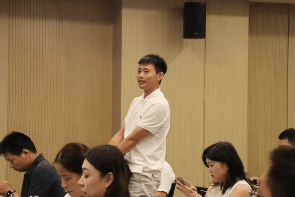 8c26f106234985885258282b5bcfcc66.gif 8c26f106234985885258282b5bcfcc66.gif